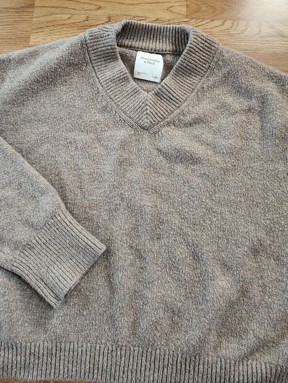 Abercrombie & Fitch V-Neck Sweatshirt Brown-oat Size L